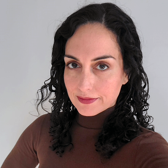 О Компании Renita Silva - Case Manager at CANINGRESS Immigration Services